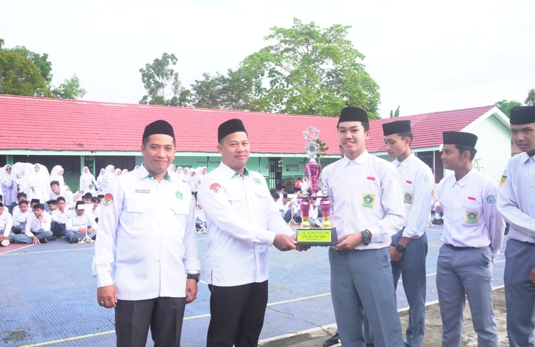 MAN 2 HSU Berikan Apresiasi, Tim Futsal Raih Juara 1 Se-Banua 6